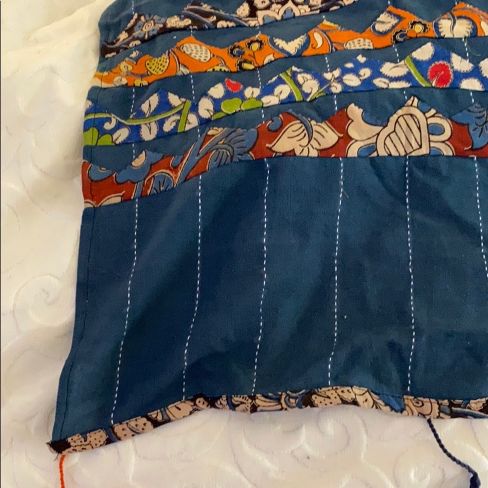 Hand stitched indigo patchwork throw - Picture 3 of 4